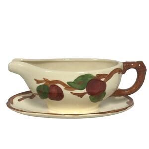 Franciscan Vintage Red Apple USA 8.75" Gravy Boat w/Attached Underplate